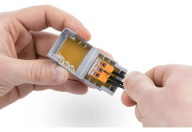 How to protect connectors from moisture using WAGO Gelbox