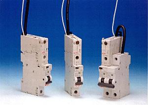 MCBs and RCBOs with a 15kA short-circuit breaking capacity