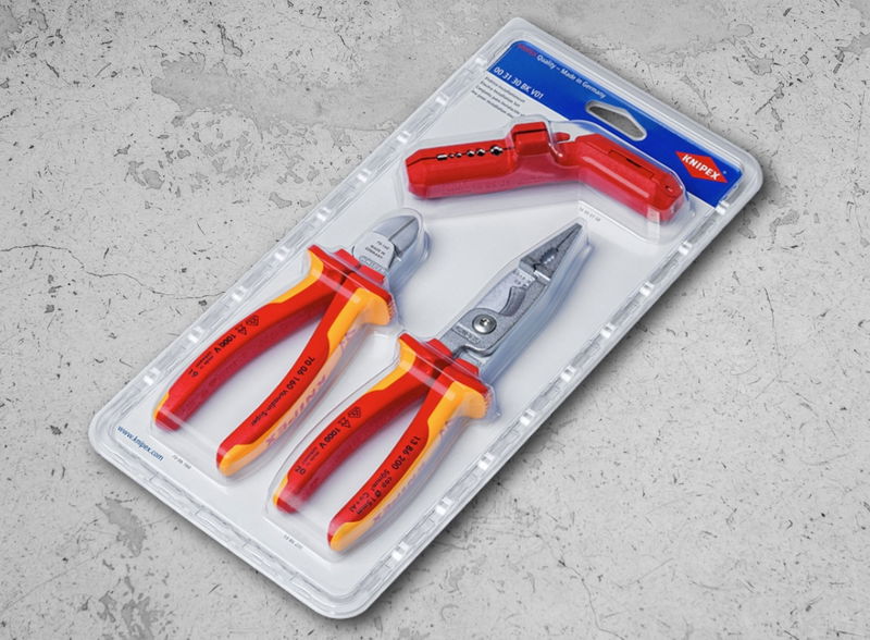 Great for apprentices and seasoned pro’s: The KNIPEX Electrical Installations Set