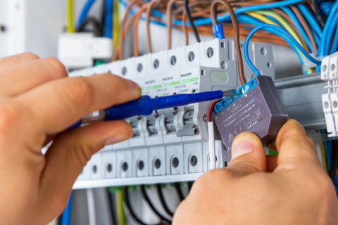 How to retrofit energy monitoring into any building: a guide for electrical contractors